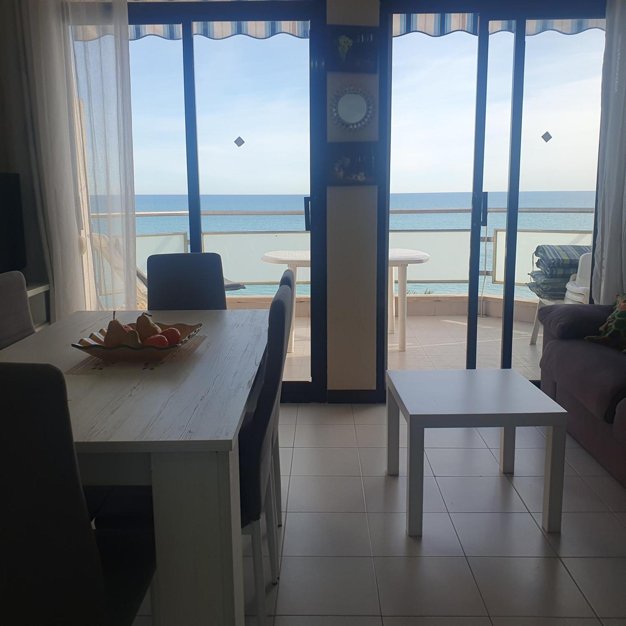 Surfing Peniscola Primera Linea De Playa Εξωτερικό φωτογραφία