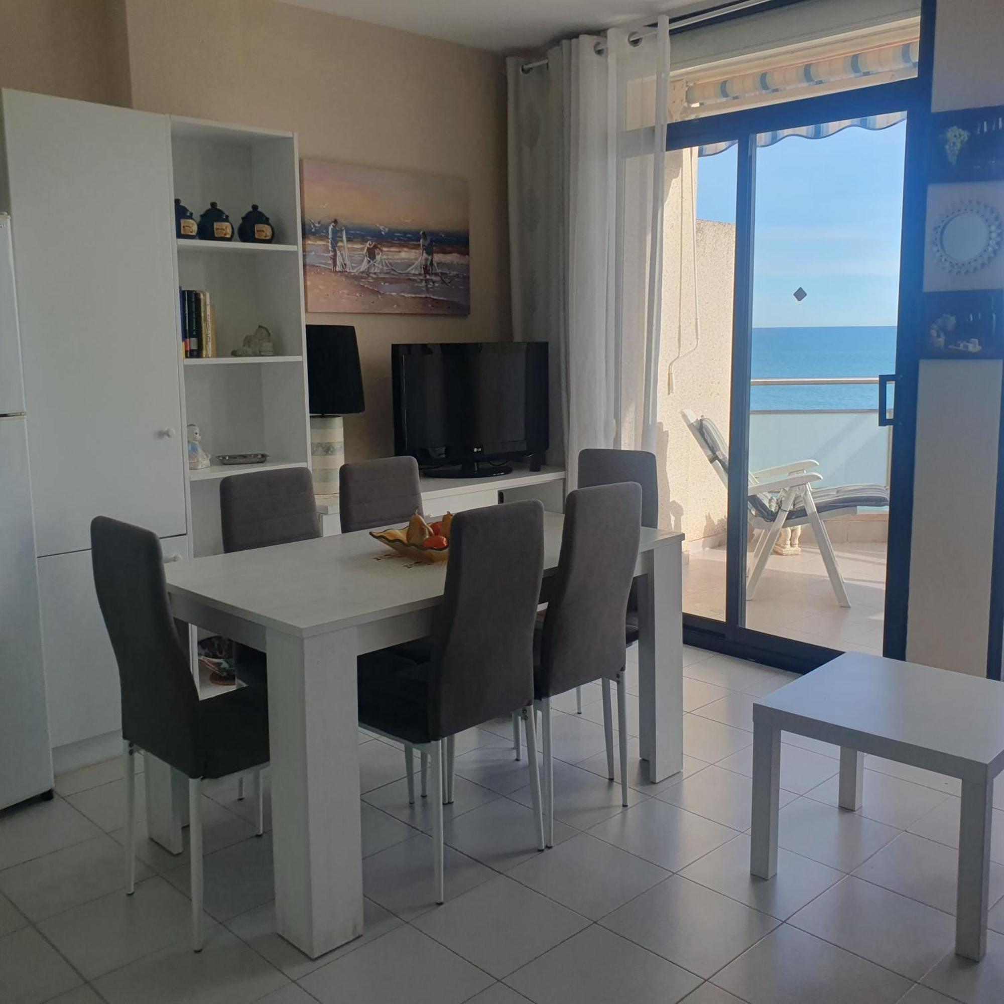 Surfing Peniscola Primera Linea De Playa Εξωτερικό φωτογραφία
